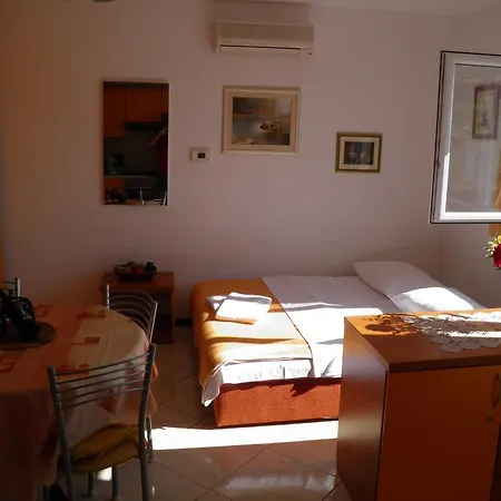 Davor Tomas Pensjonat 3*