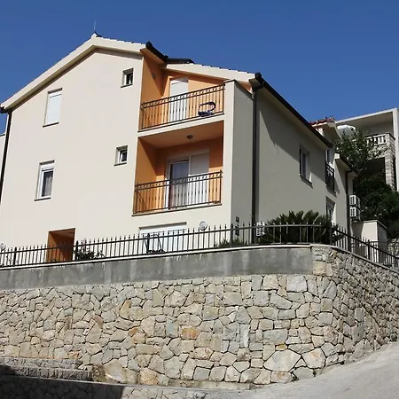Davor Tomas 3*