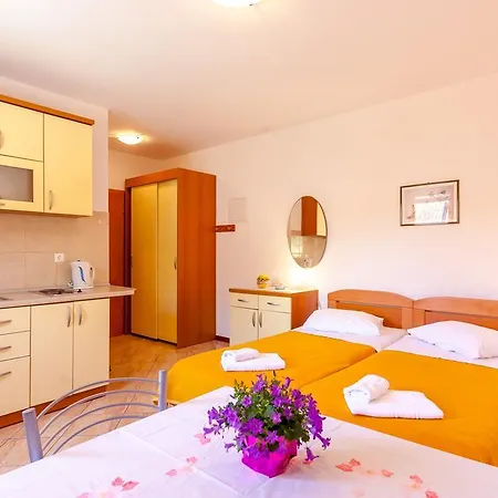 Davor Tomas Pensjonat 3*