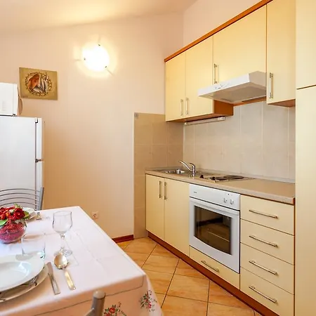 Konukevi Davor Tomas